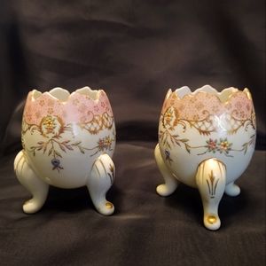 Vintage egg shaped vases